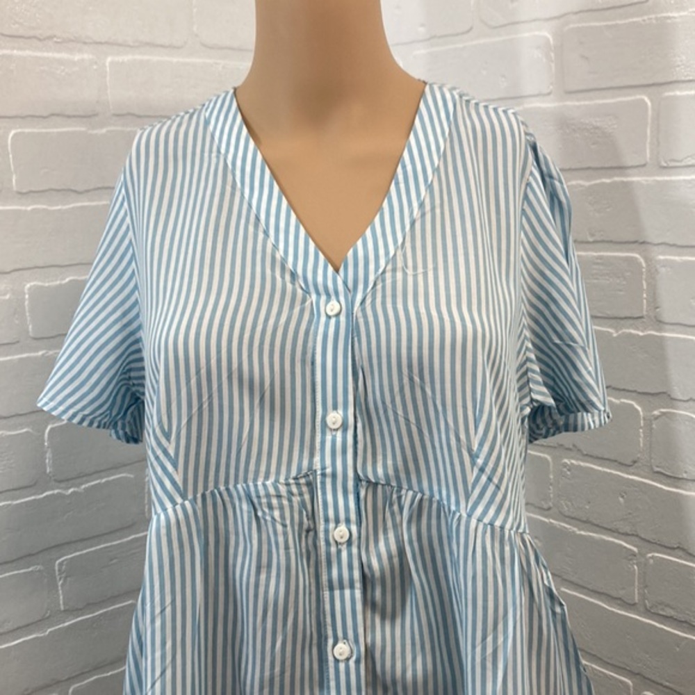 Isabel Maternity by Ingrid NEW sz small NWOT blue and white summer blouse